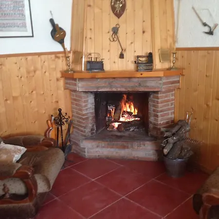 Casa Justo Pension Apiés Buitenkant foto